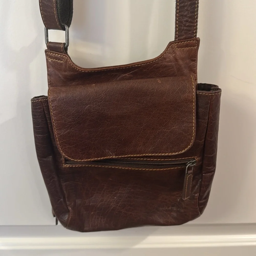 Jack George’s leather crossbody bag brown